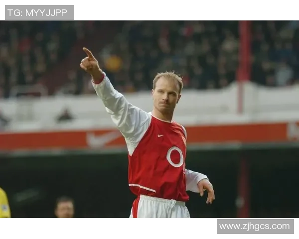 博格坎普的足球天赋之旅从荷兰到阿森纳的传奇故事解析 博格坎普的足球天赋之旅从荷兰到阿森纳的传奇故事解析