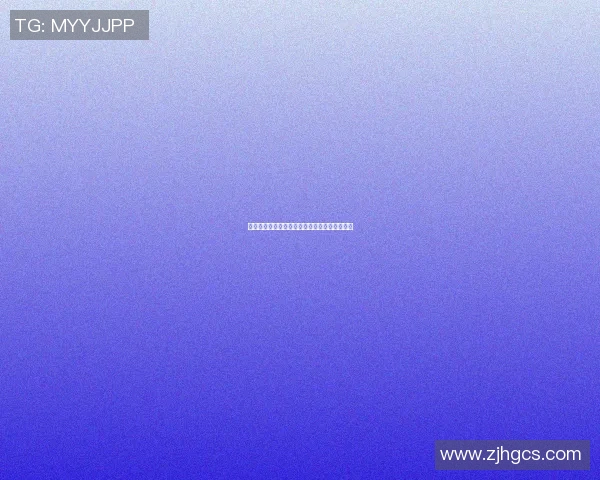 足球明星挑战美食极限猪耳朵吃法引发网友热议