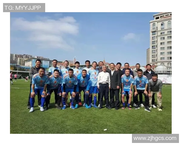 足球明星齐聚一堂挑战最新阵容搭配引发热议与期待 足球明星齐聚一堂挑战最新阵容搭配引发热议与期待